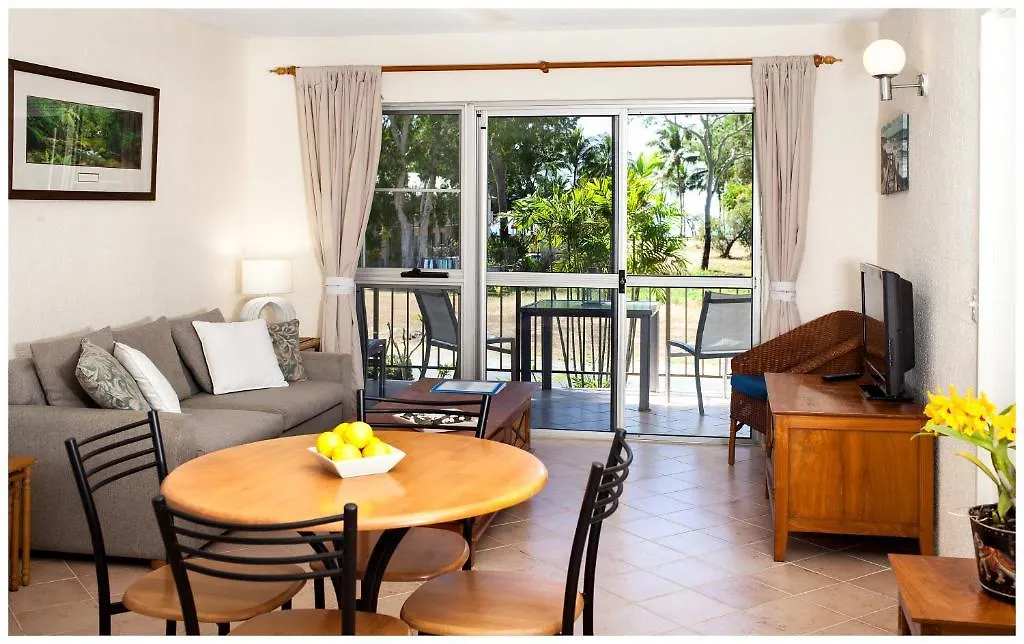 *** Aparthotel Clifton Sands Holiday Units Clifton Beach Australien